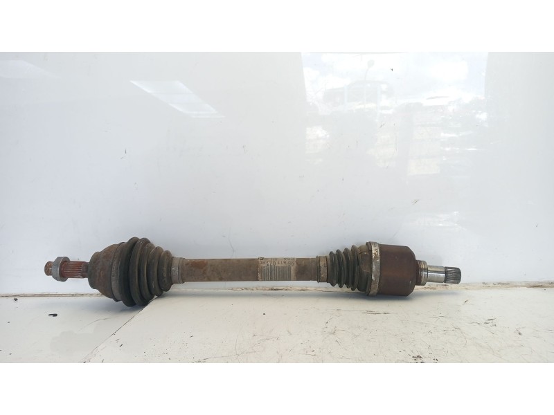 Recambio de transmision delantera izquierda para peugeot 308 sw sport referencia OEM IAM 3272TZ  