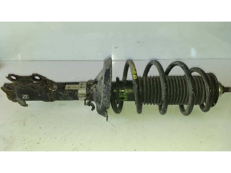 Recambio de amortiguador delantero derecho para audi a4 avant (b5) 1.9 tdi referencia OEM IAM 1H0413031L 1036B2 