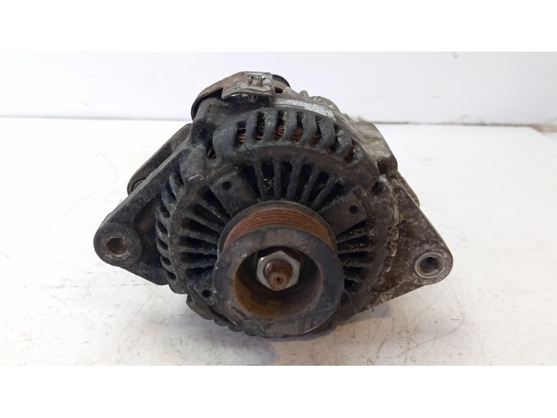 Recambio de alternador para kia carnival ii referencia OEM IAM 373003E100 12V 130A 021319271