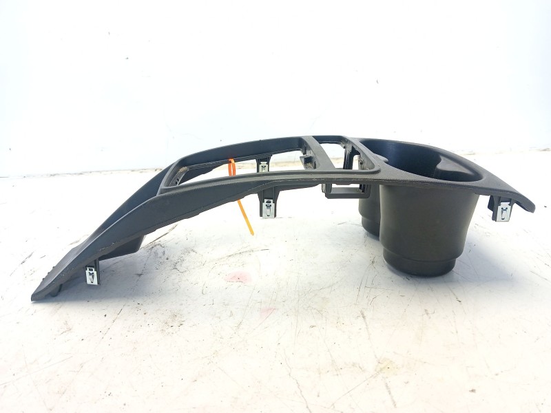 Recambio de molduras delanteras para seat ibiza iv (6j5, 6p1) 1.6 tdi referencia OEM IAM 6J0858329H  