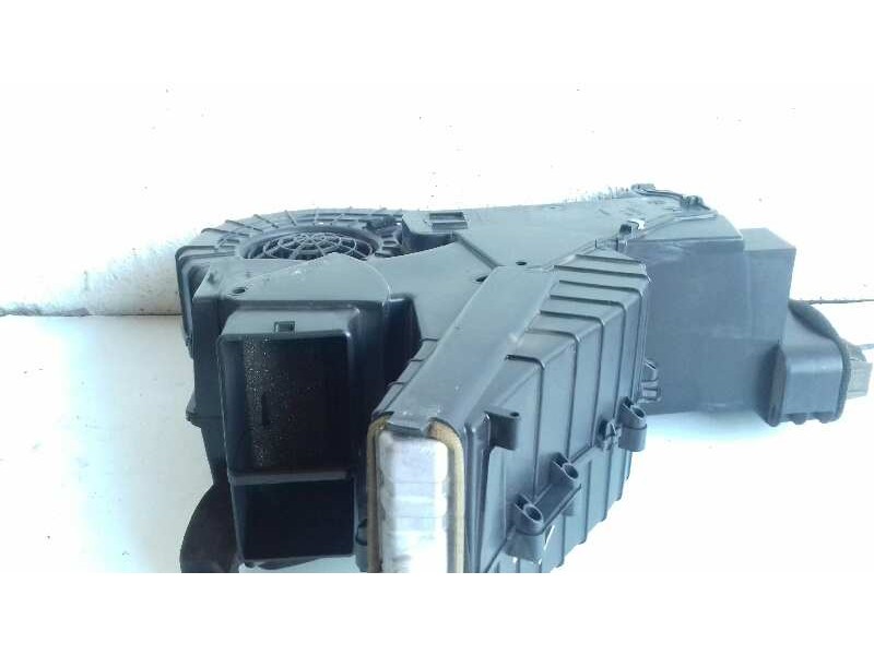 Recambio de calefaccion entera normal para chrysler grand voyager limited referencia OEM IAM 68029722AB  
