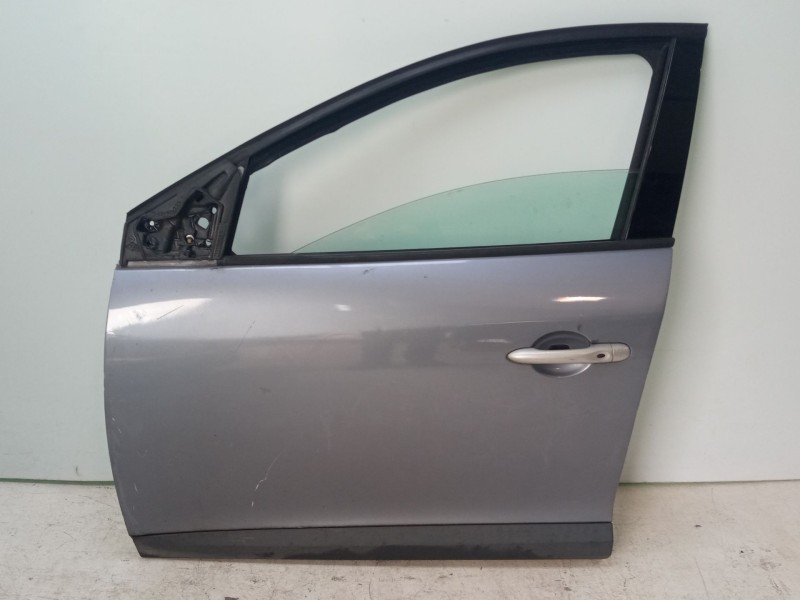 Recambio de puerta delantera izquierda para renault megane cc (ez0/1_) 1.5 dci (ez0b, ez07) referencia OEM IAM 801016886R  
