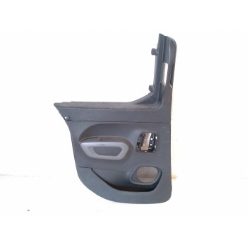 GUARNECIDO PUERTA TRASERA DERECHA 9816784677 98167881ZD 