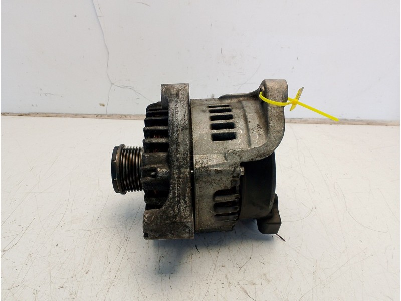 Recambio de alternador para bmw 3 (e90) 318 d referencia OEM IAM 12318507624 14V180A 