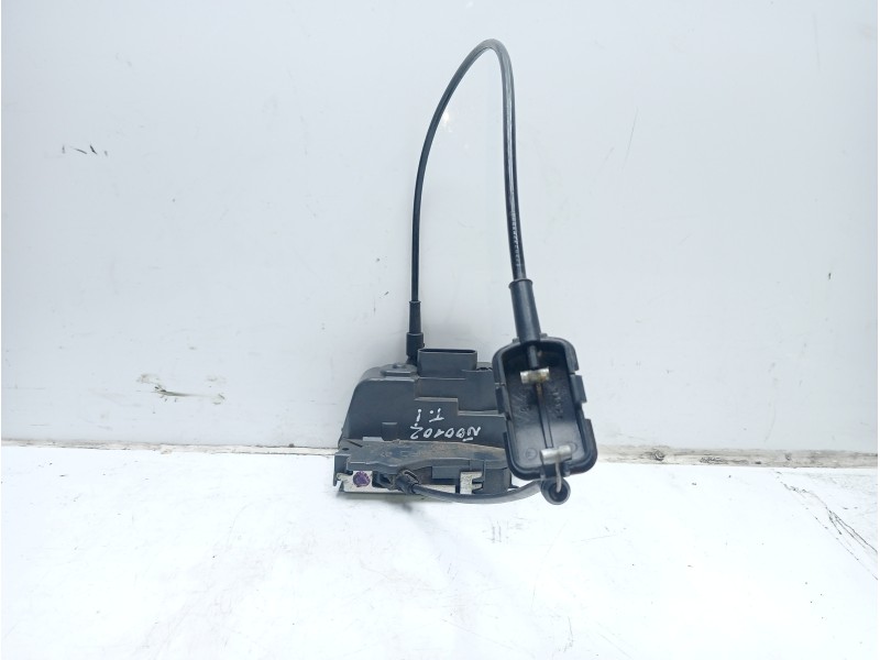 Recambio de cerradura puerta trasera izquierda para renault megane i classic (la0) referencia OEM IAM 8200028430  