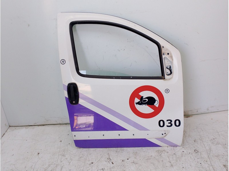 Recambio de puerta delantera derecha para fiat qubo (300) 1.3 16v jtd cat referencia OEM IAM 1367184080  