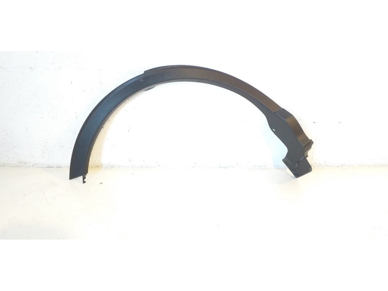 Recambio de moldura para toyota rav 4 referencia OEM IAM 7560542140  