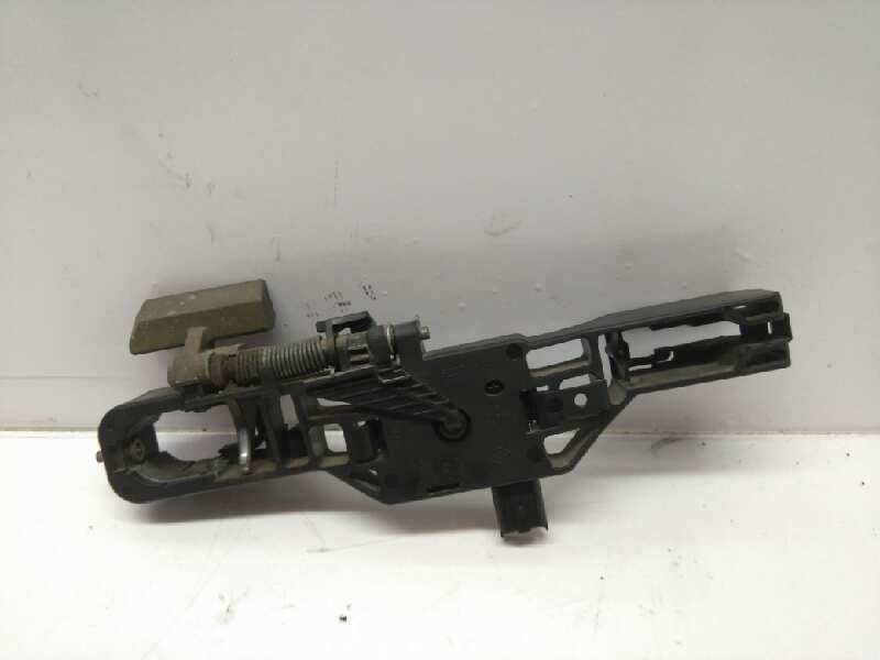 Recambio de maneta exterior delantera izquierda para renault laguna ii (bg0) authentique referencia OEM IAM 8200008430  