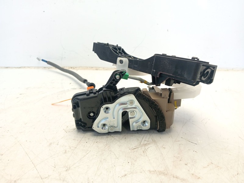 Recambio de cerradura puerta trasera izquierda para kia ceed sportswagon referencia OEM IAM 81410J7000  
