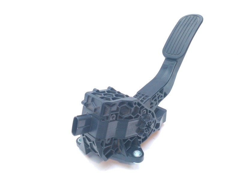 Recambio de pedal acelerador para toyota hilux (kun) cabina doble vx 4x4 referencia OEM IAM 78110KK021  