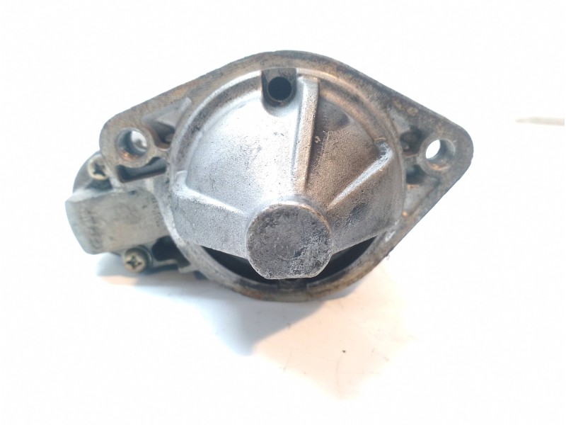 Recambio de motor arranque para hyundai i30cw 1.6 crdi cat referencia OEM IAM 361002A300 DSL36100 