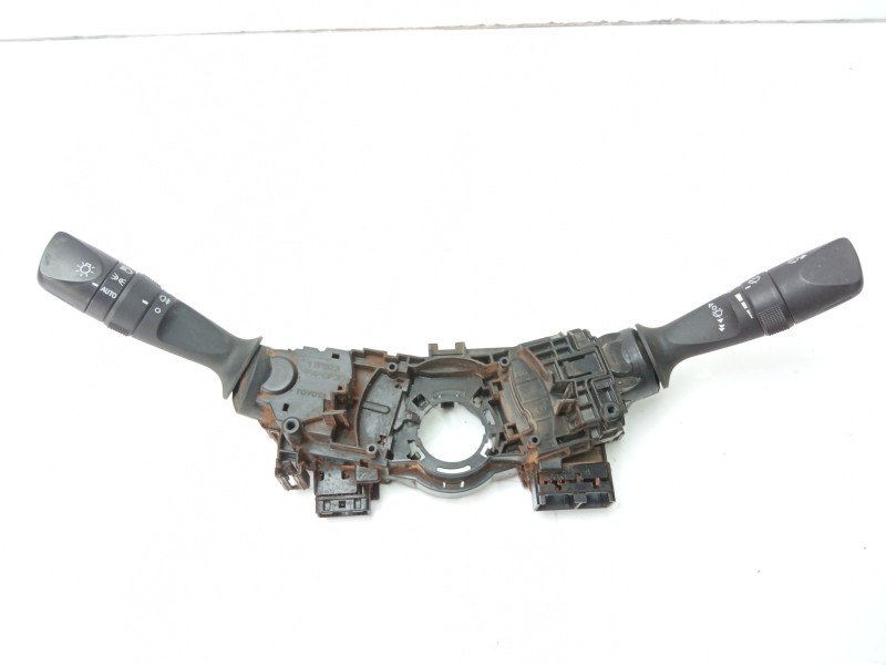 Recambio de mando luces para toyota hilux (kun) 2.5 turbodiesel referencia OEM IAM 841400K660  