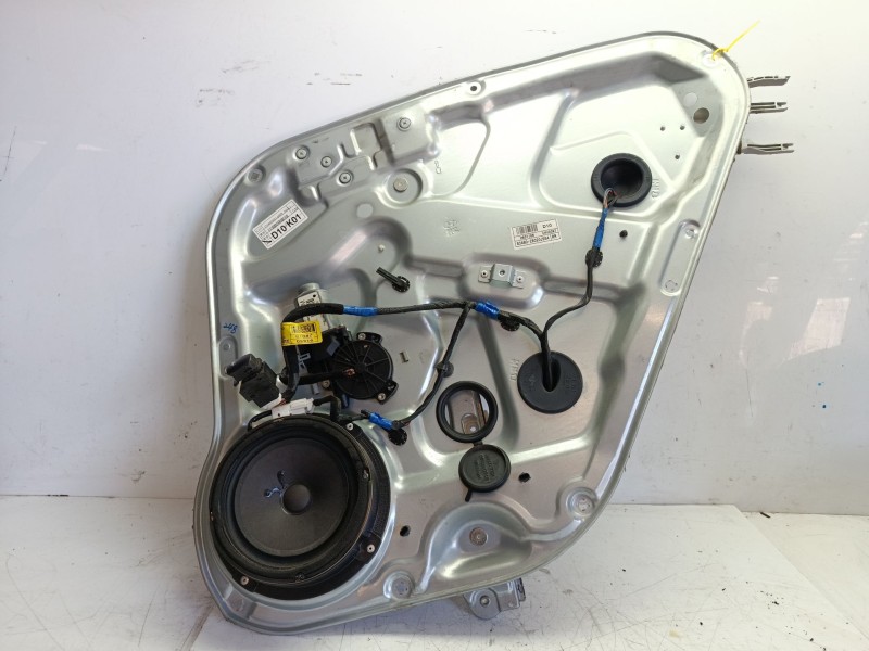 Recambio de elevalunas trasero derecho para hyundai santa fé ii (cm) 2.2 crdi referencia OEM IAM 834812B000  