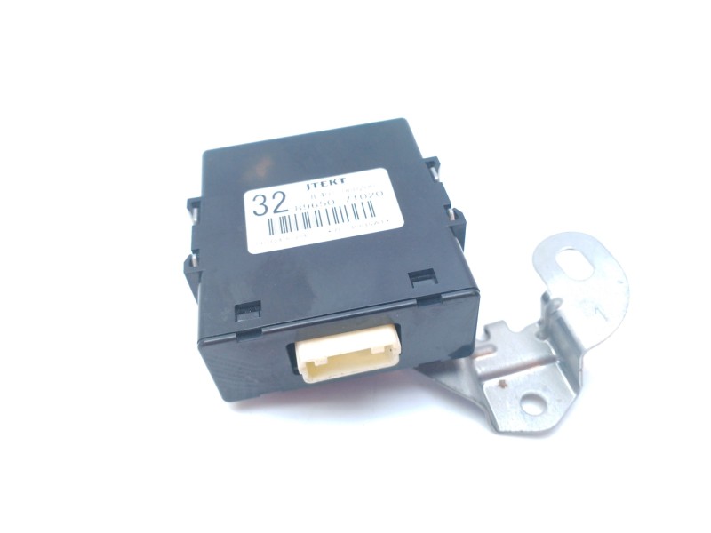Recambio de modulo electronico para toyota hilux (kun) cabina doble vx 4x4 referencia OEM IAM 8965071020  