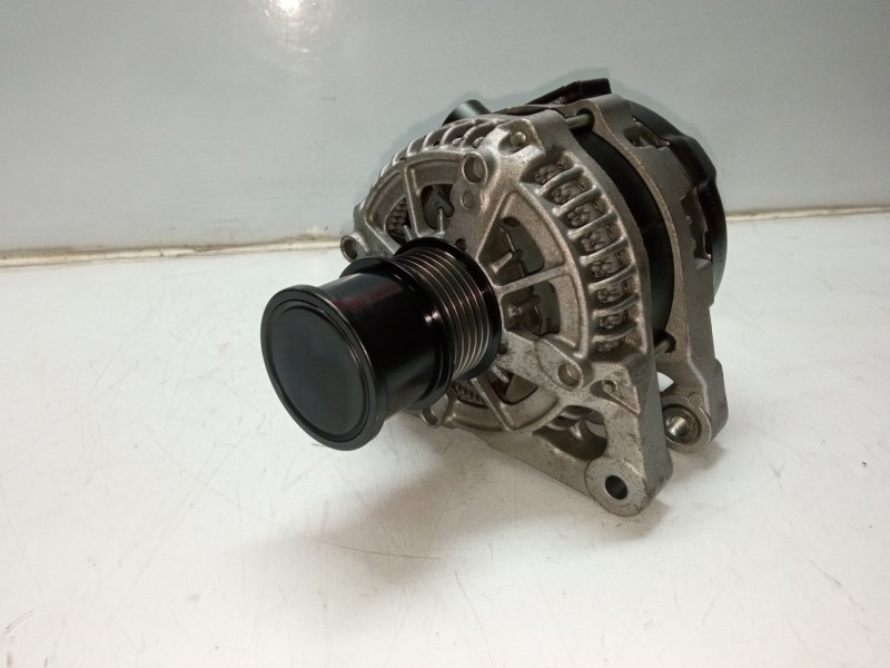 Recambio de alternador para ford focus lim. (cb8) edition referencia OEM IAM CV6T10300GA Q9K3B 
