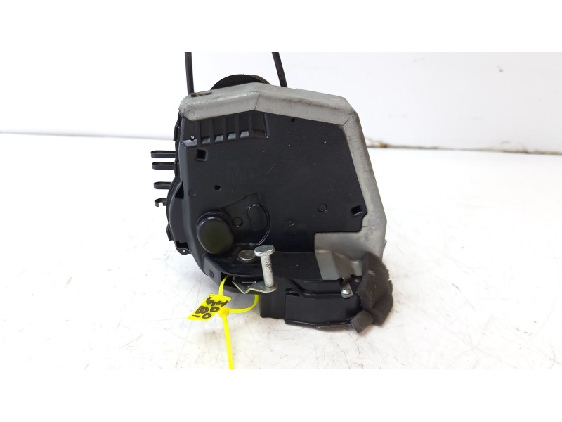 Recambio de cerradura puerta trasera izquierda para lexus gs (gs/us/ws19) 300 referencia OEM IAM 6906030550  