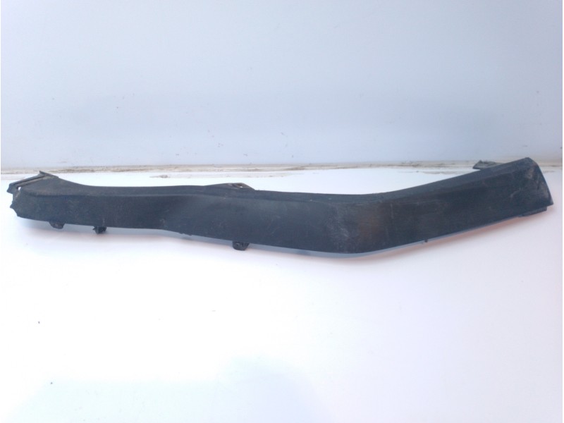 Recambio de moldura para lexus rx 3.5 v6 cat referencia OEM IAM 5243748040  