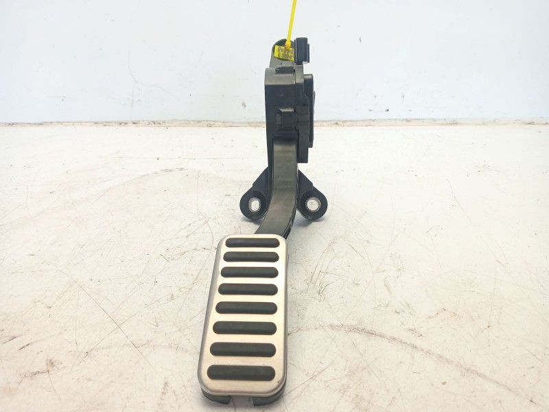 Recambio de potenciometro pedal para kia ceed sportswagon referencia OEM IAM 32700G4210  
