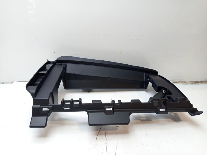 Recambio de moldura para toyota yaris (_p21_, _pa1_, _ph1_) 1.5 hybrid (mxph10) referencia OEM IAM 55433K0060C0  