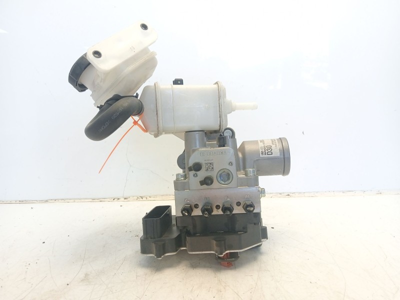 Recambio de bomba abs para kia niro referencia OEM IAM 58500G5300  
