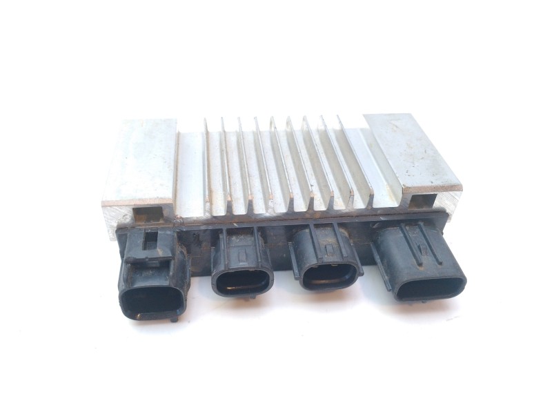 Recambio de caja precalentamiento para toyota hilux (kun) cabina doble vx 4x4 referencia OEM IAM 285510E010  