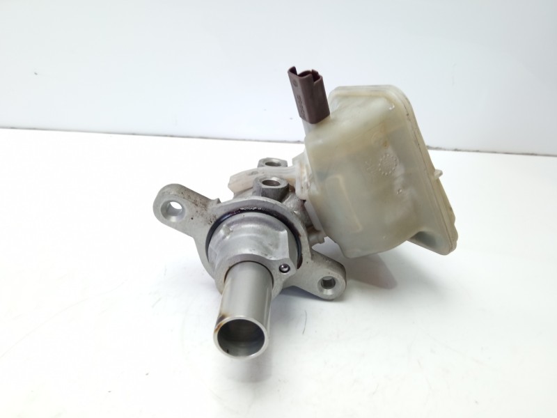 Recambio de bomba freno para citroën c4 berlina collection referencia OEM IAM 4601V0 0204254242 