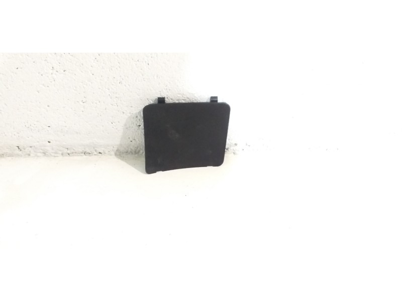 Recambio de molduras traseras para toyota rav 4 active referencia OEM IAM 6784842010  