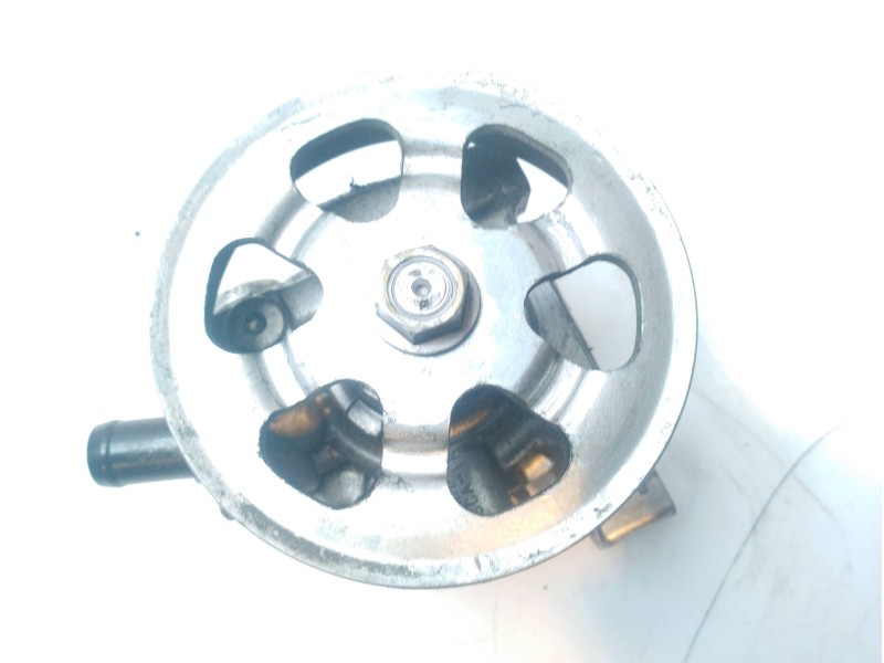 Recambio de bomba direccion para honda cr-v (rd8) 2.0 vtec cat referencia OEM IAM 56110PNBG02  