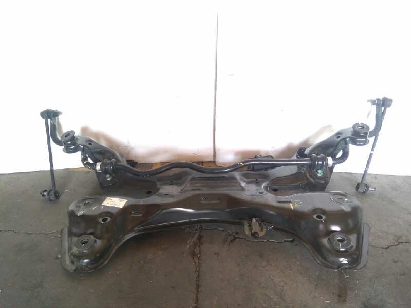 Recambio de puente delantero para hyundai i40 tecno blue referencia OEM IAM 624013Z100  
