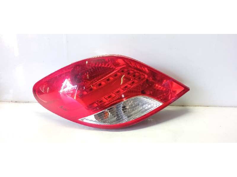 Recambio de piloto trasero izquierdo para peugeot 207 xad referencia OEM IAM 9686566080  