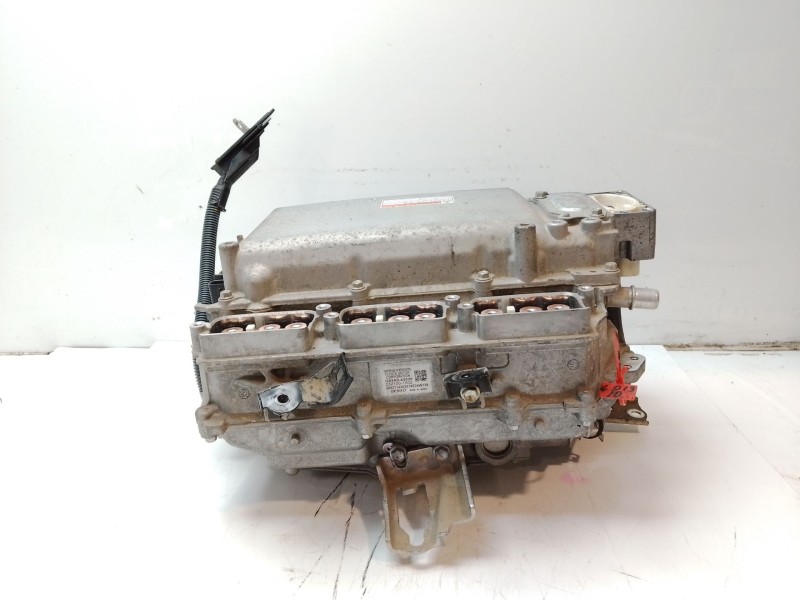 Recambio de transformador de tensión para lexus nx 300h 2wd referencia OEM IAM G92A042050  
