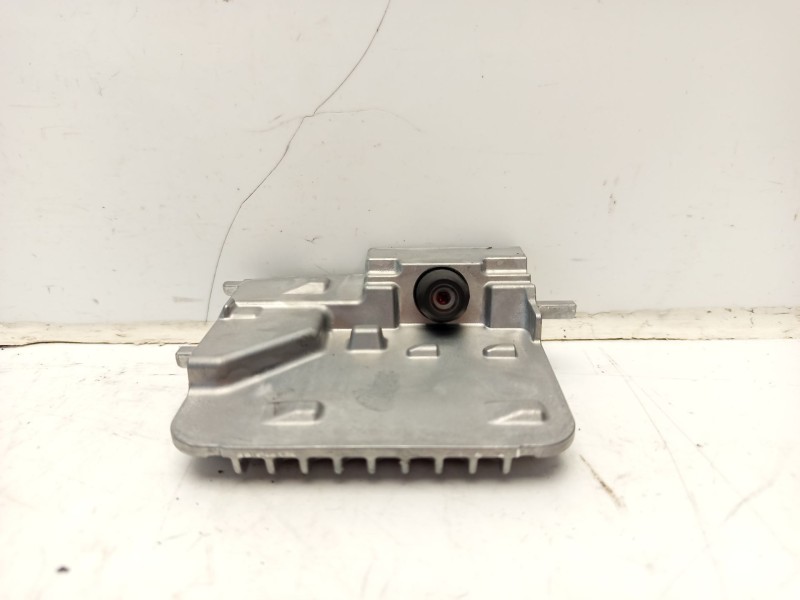 Recambio de modulo electronico para toyota corolla (e21) referencia OEM IAM 8646C16040  