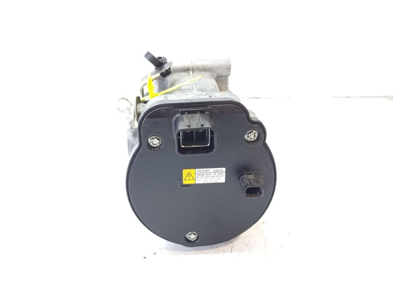 Recambio de compresor aire acondicionado para toyota c-hr referencia OEM IAM 8837047092  