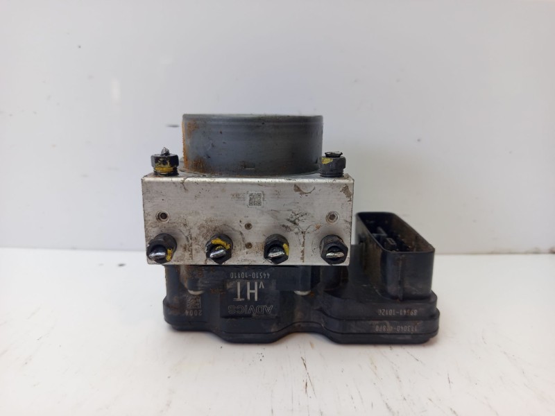Recambio de abs para toyota c-hr referencia OEM IAM 4405010010  