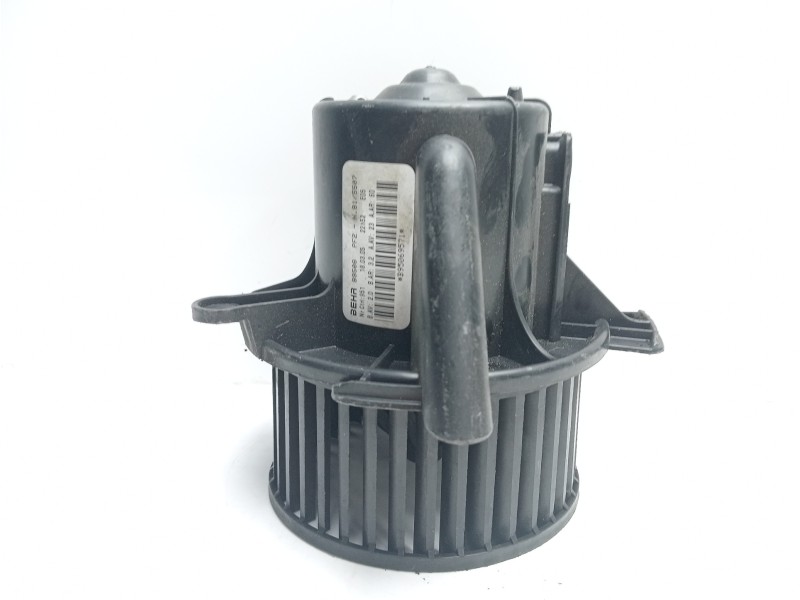 Recambio de motor calefaccion para citroën c3 picasso feel referencia OEM IAM 6441CR  