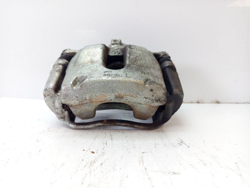 Recambio de pinza freno delantera derecha para toyota c-hr referencia OEM IAM 47730F4010  