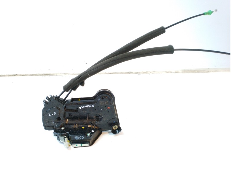 Recambio de cerradura puerta delantera izquierda para toyota c-hr hybrid active referencia OEM IAM 6904002491  