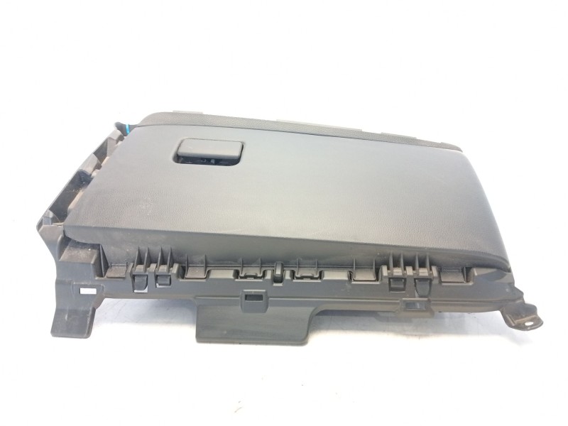 Recambio de guantera para toyota yaris referencia OEM IAM 555500D430C0  