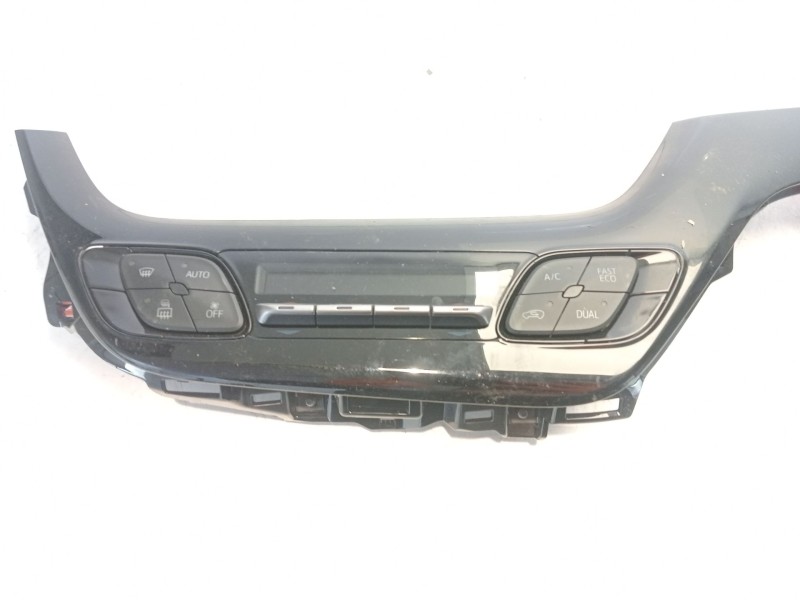 Recambio de mando climatizador para toyota c-hr referencia OEM IAM 55900F4410  