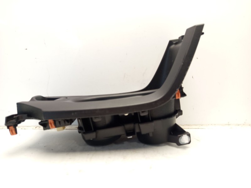 Recambio de moldura para toyota corolla (e21) referencia OEM IAM 5562016030 5882216020 