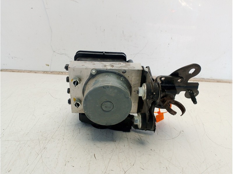 Recambio de abs para toyota c-hr (_x1_) 1.8 hybrid (zyx10_, zyx11_) referencia OEM IAM 44050F4410  