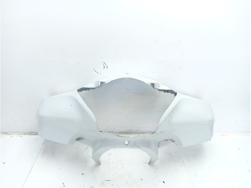 Recambio de molduras delanteras para honda sh 125i referencia OEM IAM 53205K01D00ZA  