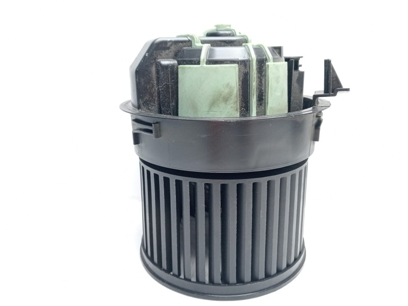 Recambio de motor calefaccion para citroën c4 lim. live edition referencia OEM IAM 6441CZ  