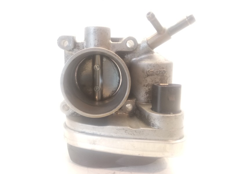 Recambio de caja mariposa para volkswagen golf v berlina (1k1) gti referencia OEM IAM 408238 408238 047133062D