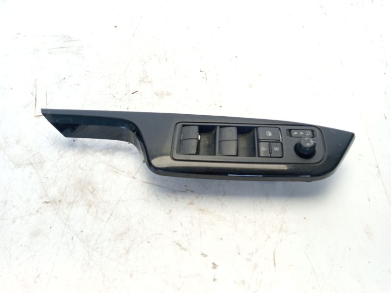Recambio de mando elevalunas delantero izquierdo para toyota c-hr referencia OEM IAM 84040F4020  