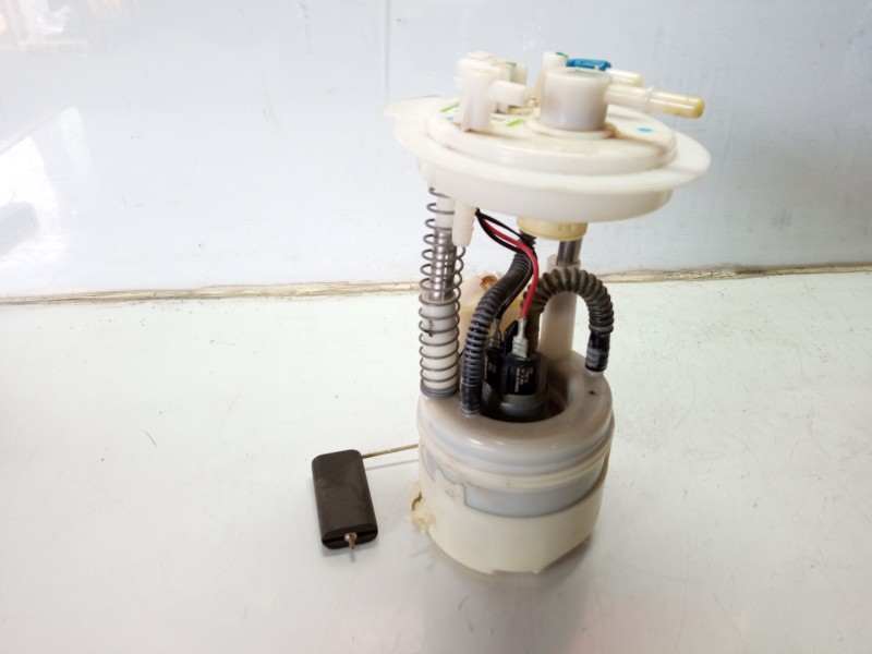 Recambio de aforador para nissan micra (k13) 30 aniversario referencia OEM IAM 170401HJ0B TD5806C442 