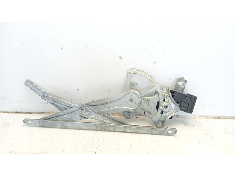 Recambio de elevalunas delantero derecho para toyota c-hr referencia OEM IAM 69810F4010  
