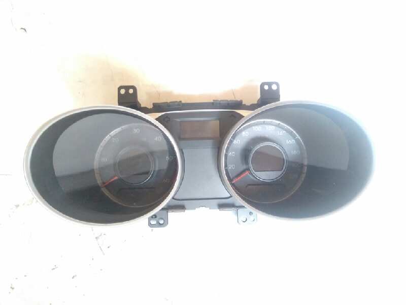 Recambio de cuadro instrumentos para hyundai ix35 1.7 crdi cat referencia OEM IAM 940032Y290  