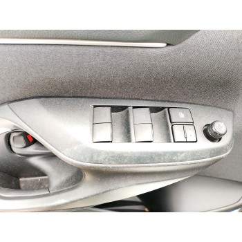 MANDO ELEVALUNAS DELANTERO IZQUIERDO 840400D020 