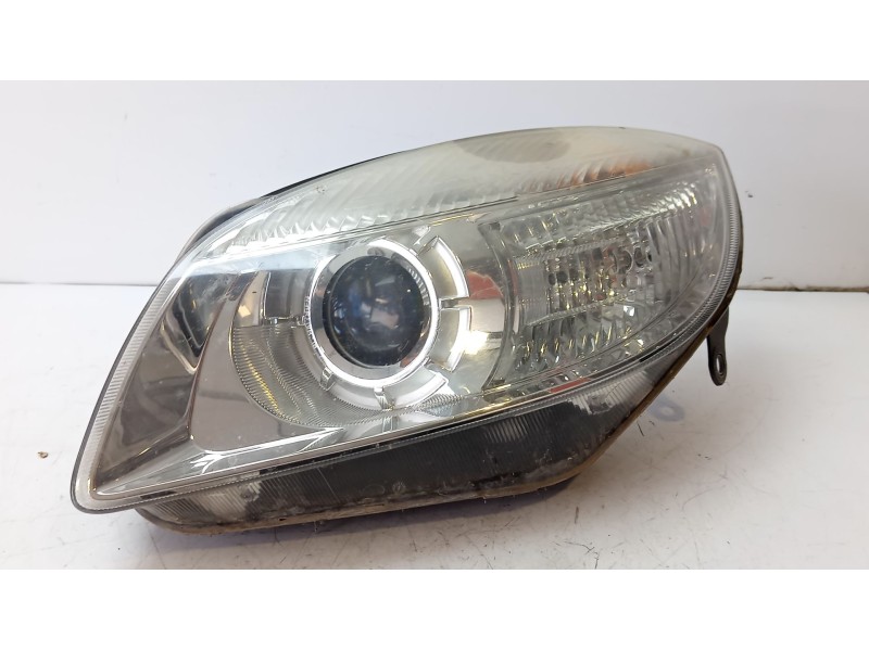 Recambio de faro derecho para skoda fabia i (6y2) 1.4 tdi referencia OEM IAM 5J1941018A  